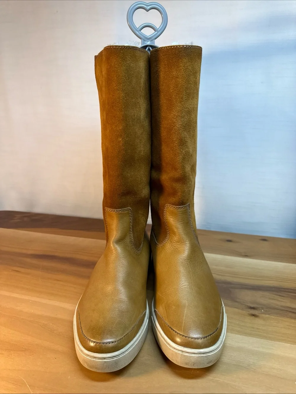 Frye very good
